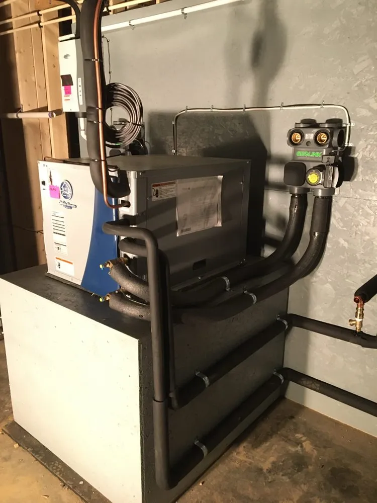 Trusted circuit breaker repair service in Emmitsburg, MD - Holtzople Heating Air Conditioning & Electrical Services