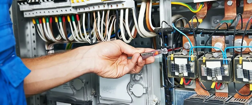 Emergency electrical repair service in Cardiff, CA - Home Comfort Solutions Cardiff