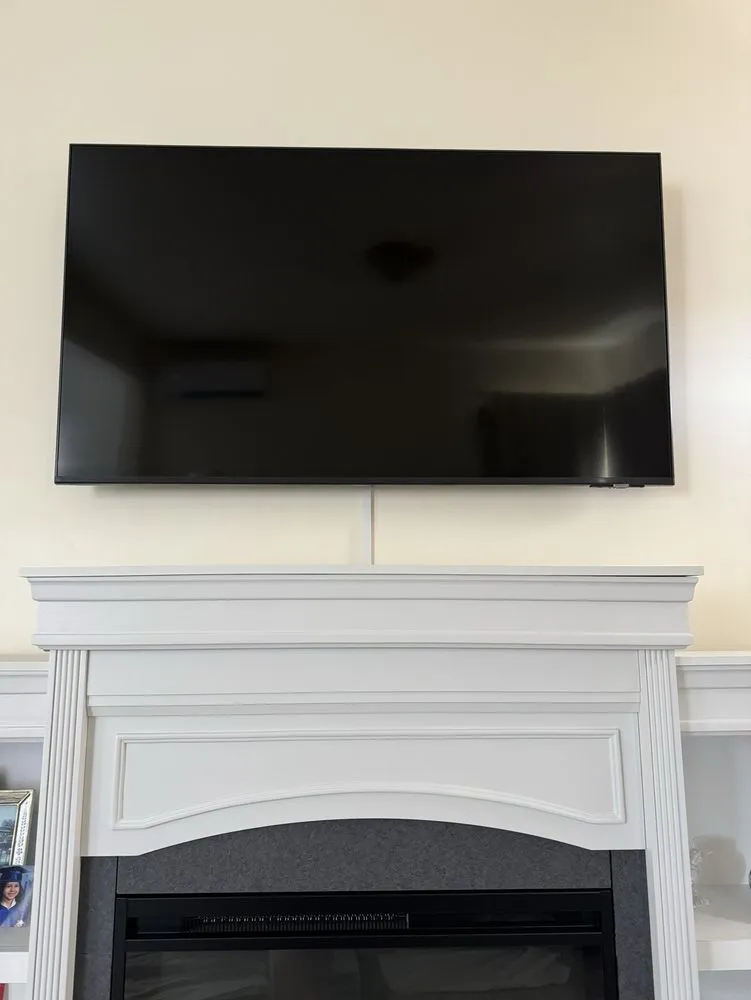 Slide of Home Entertainment Experts