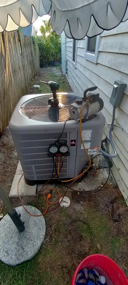 Slide of Home Fix Plus