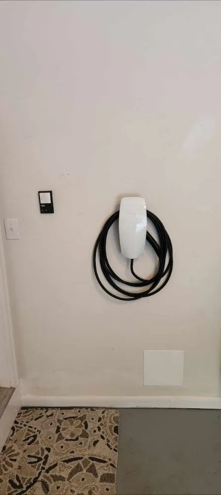 Reliable electrician providing emergency electrical service in Supply, NC - Home Fuse Electric
