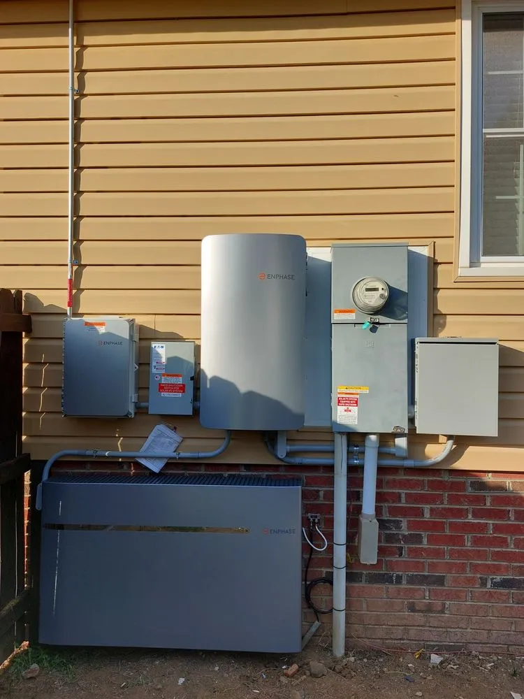 Emergency circuit breaker repair experts serving East Bend, NC - Home Grown Energy