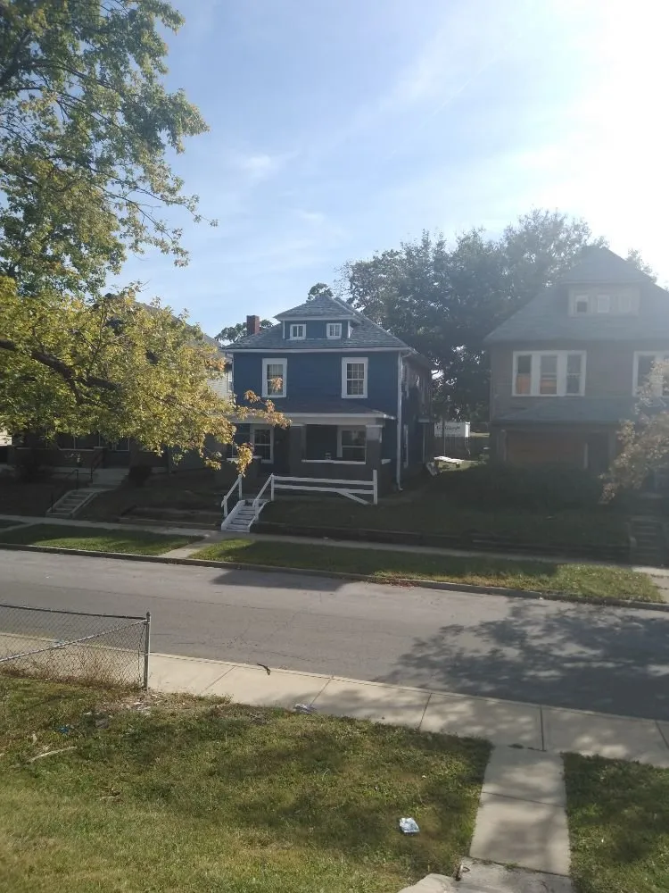 Affordable electrician providing panel upgrade in , 