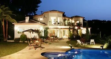 Slide of Homeowners Electric