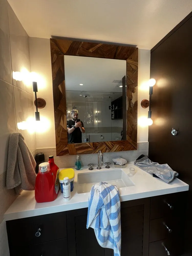 Emergency wiring installation experts serving ,  - HomeTek Electric & Automation