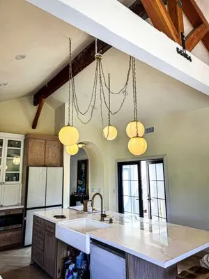 HomeTek Electric & Automation Logo