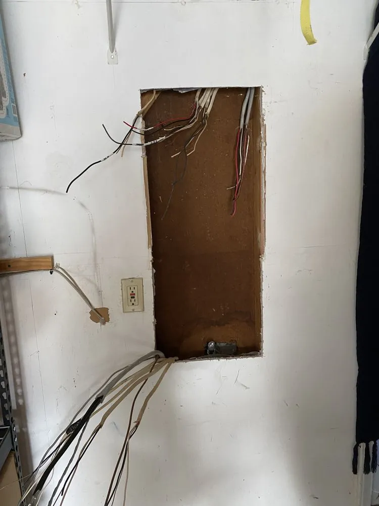 Slide of Hometime Electric