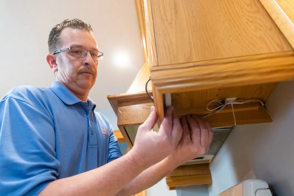 Slide of Hometown Electrical Doctor