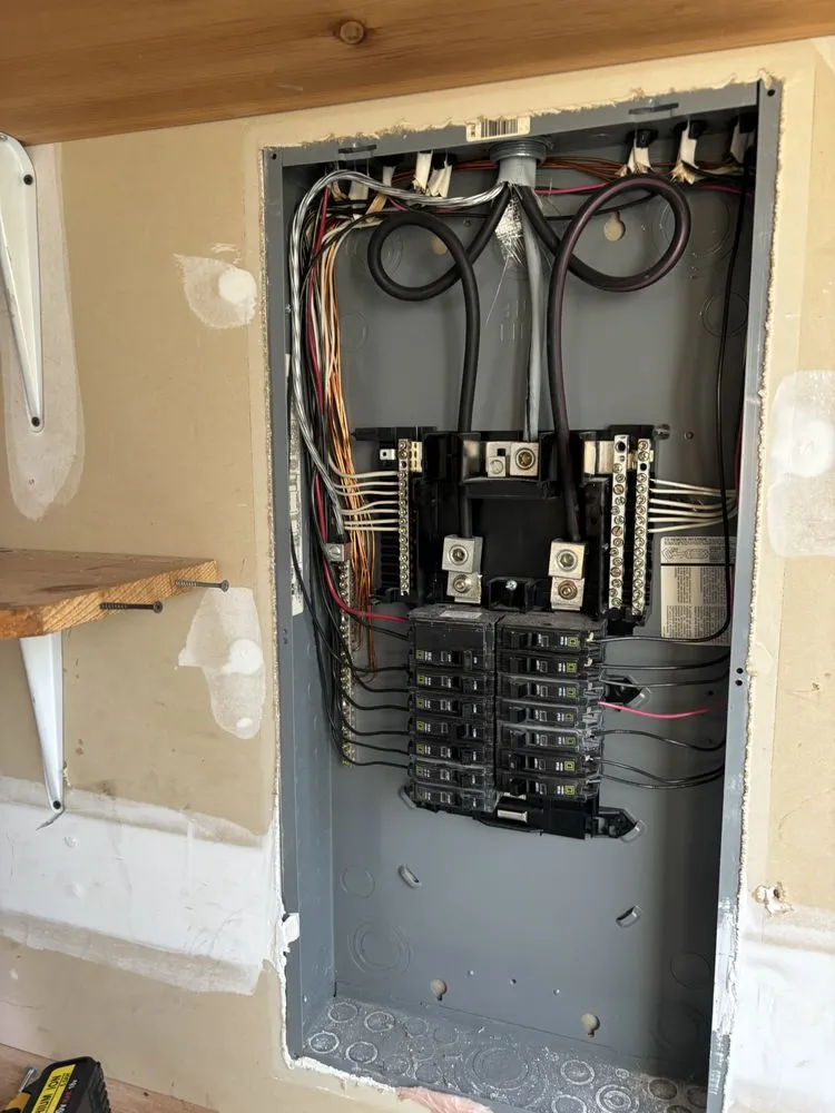 Slide of Homewire Electric & Plumbing