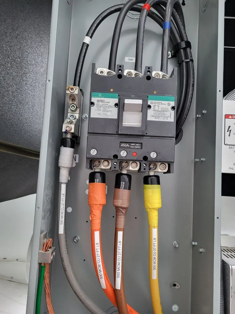 Certified electrician providing electrical repair in City Ranch, CA - Honey Bee Electric
