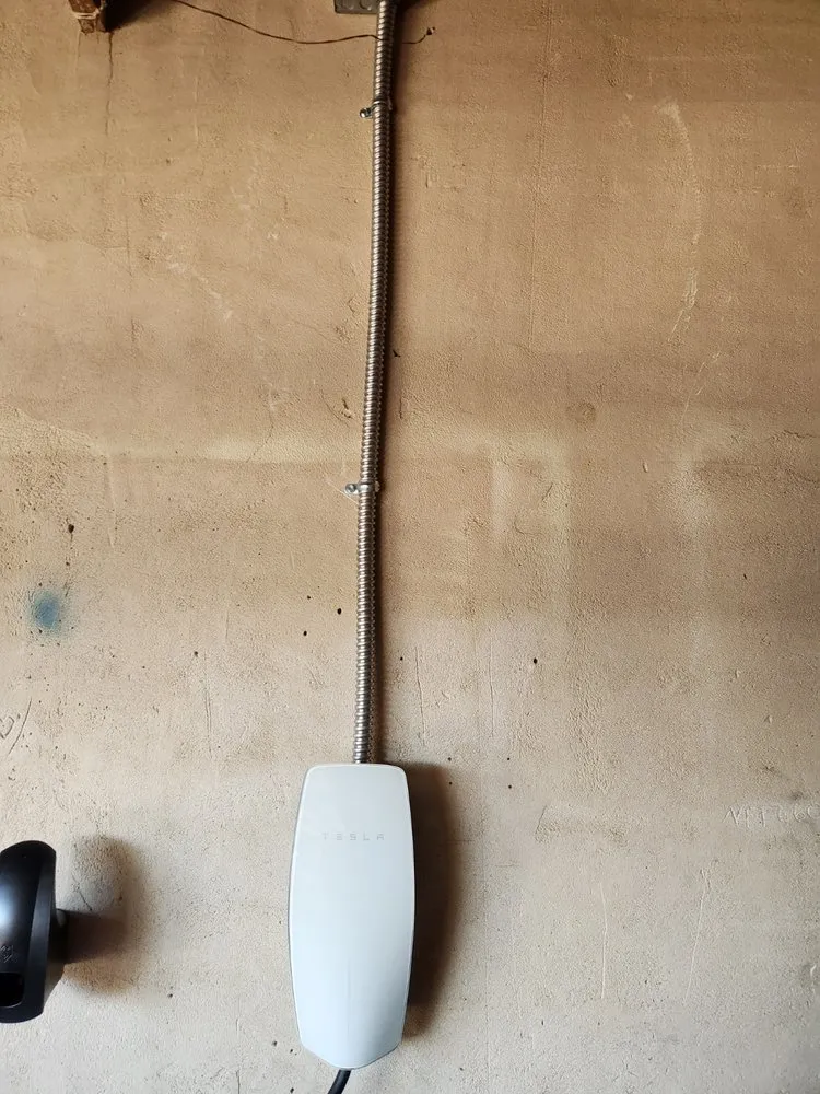 Certified emergency electrical service in City Ranch, CA by Honey Bee Electric