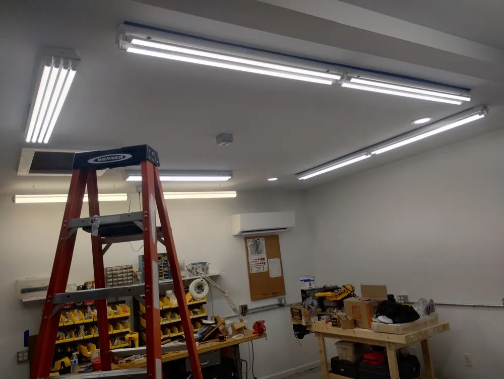 Slide of Honeycutts Electric