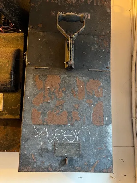 Slide of Honor Electric