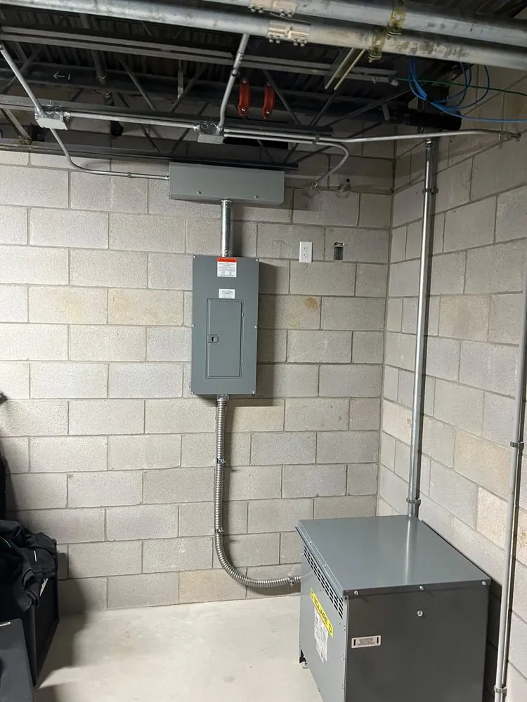 Trusted outlet and switch repair experts serving Burbank, OH - Hoobler Electric