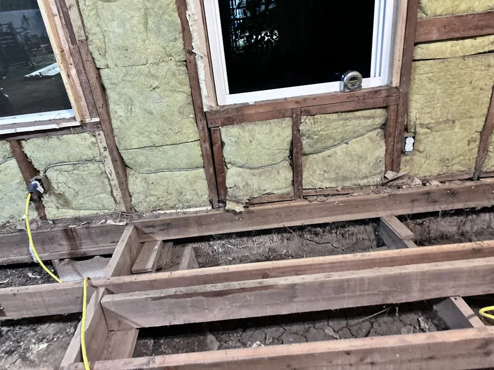 Slide of Hooked Up Electric