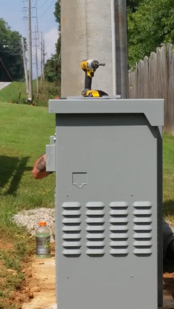 Slide of Hooser Bro's Electric