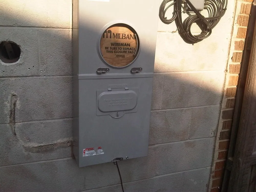 Slide of Hooser Bro's Electric