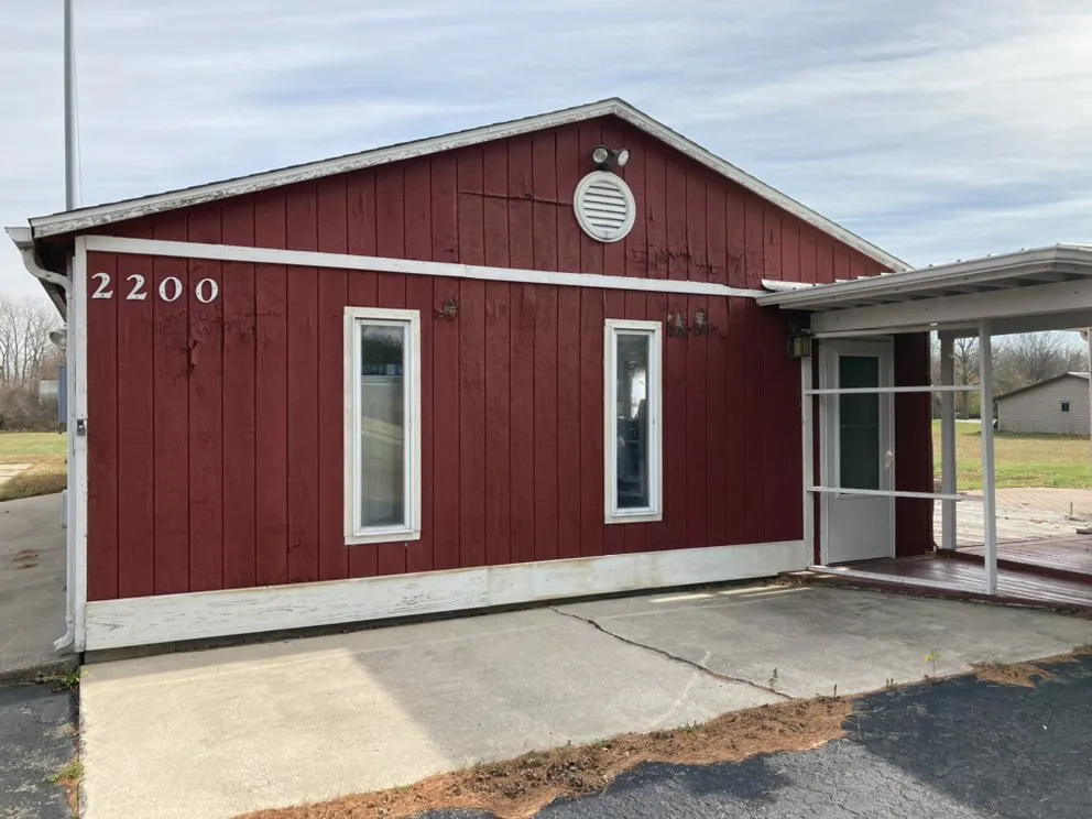 Slide of Hoosier Honey-Do Handyman