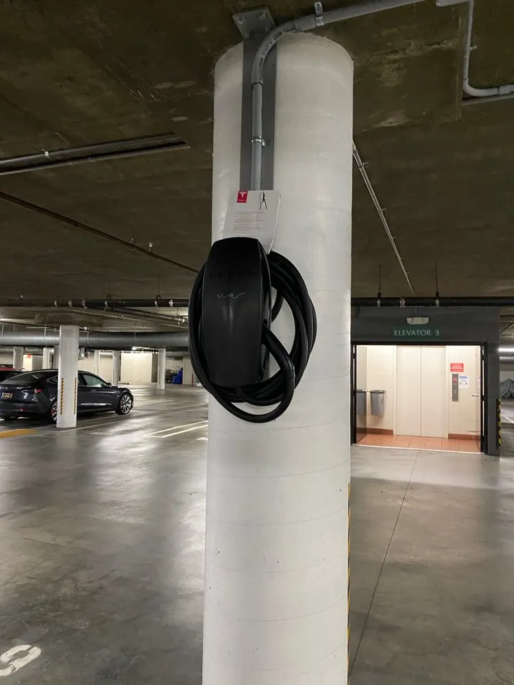 Slide of Hoots Electric Service