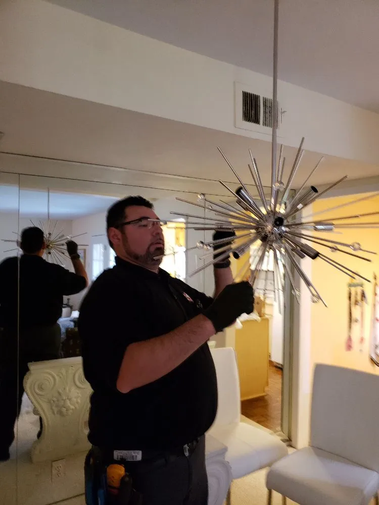 Slide of Hop2It Electrical