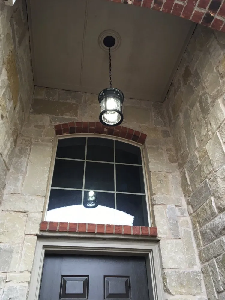 Certified electrician providing lighting installation in , 