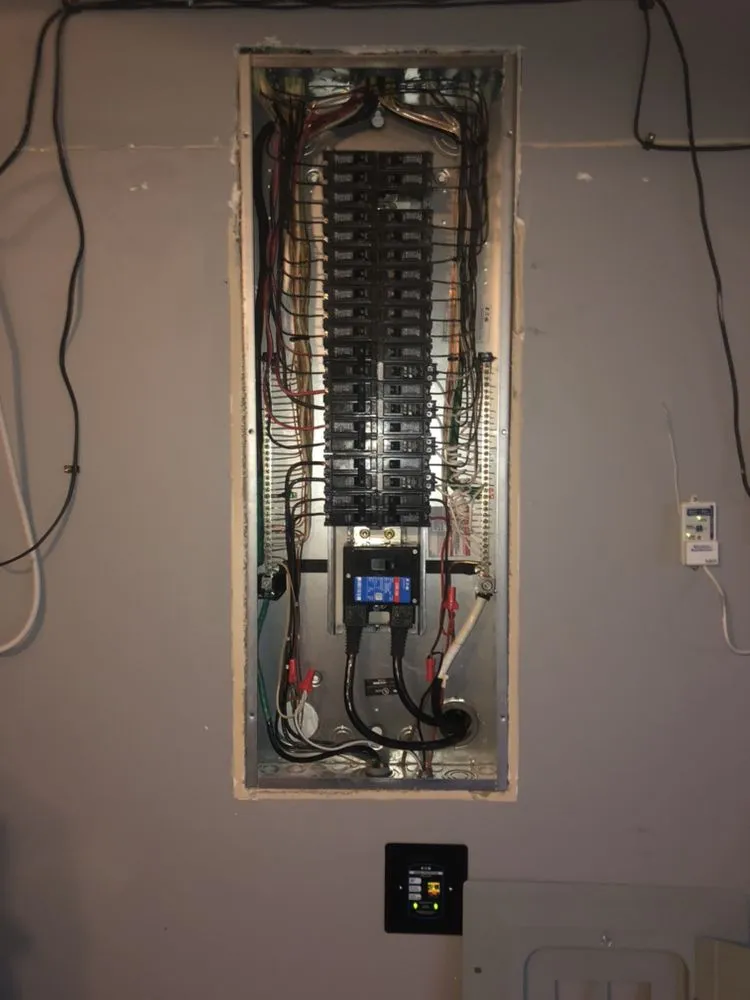 Slide of Hop2It Electrical