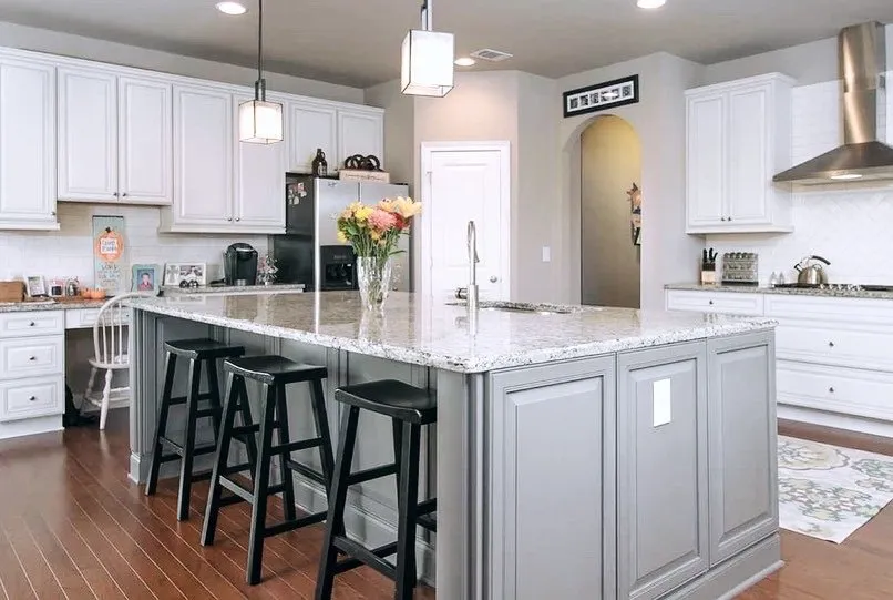 Licensed electrical service for homes in electrical repair,  by 