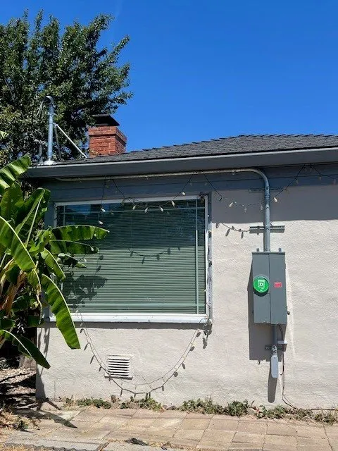 Slide of Horizon Electric