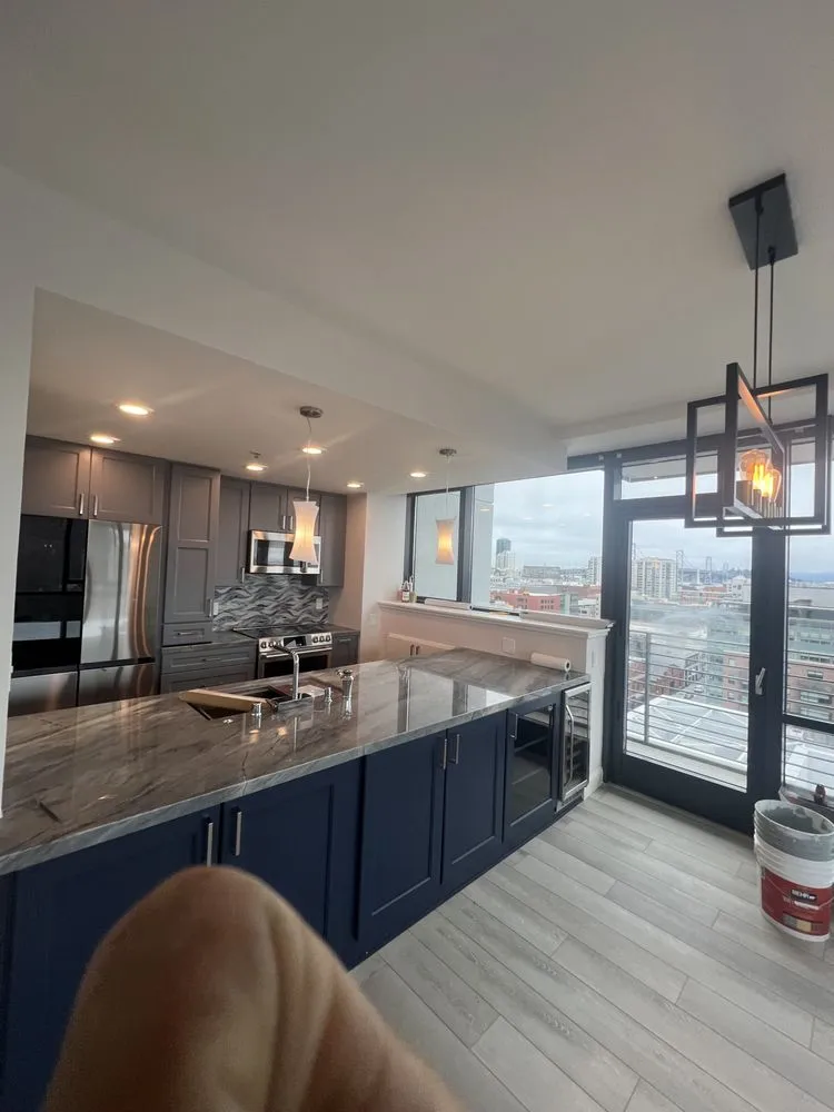 Slide of Horizon Electric