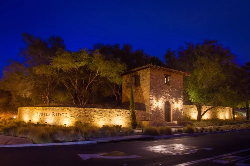 Slide of Horizon Lighting