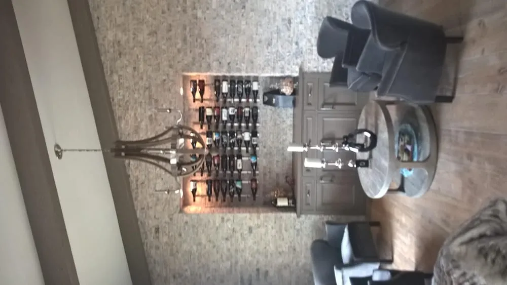 Slide of Hot Leg Electric