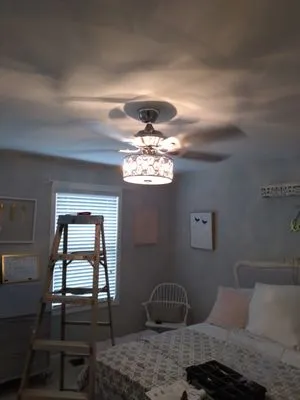 Hot Wire Electrical Services Logo