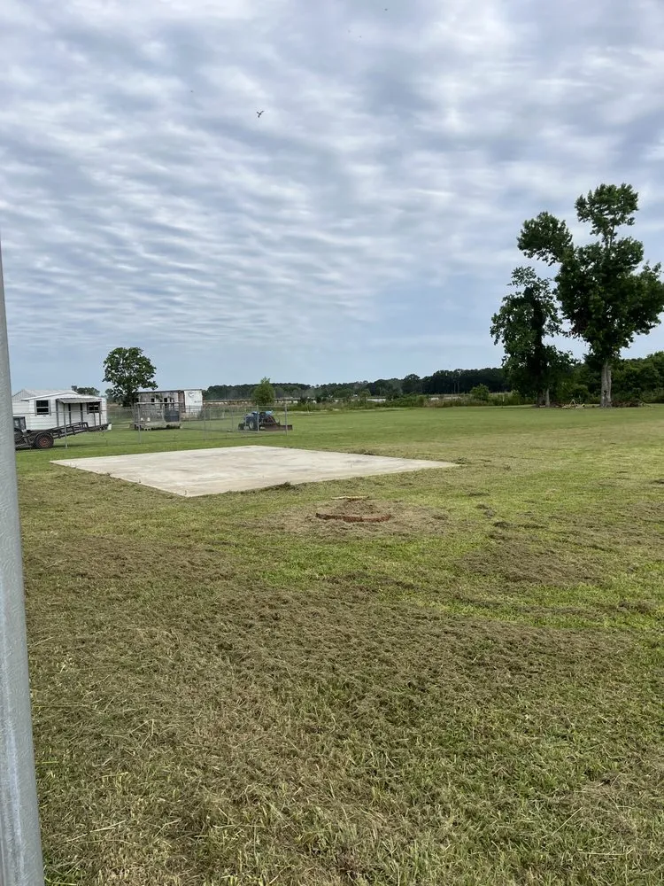 Slide of Hotshot Handyman & Electric