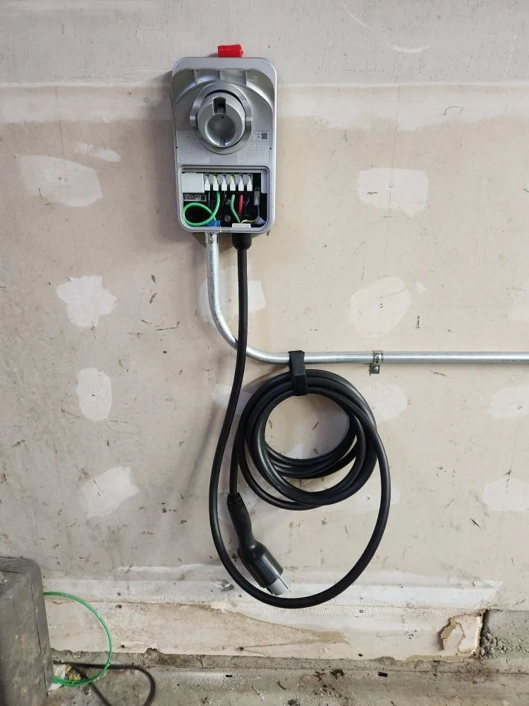 Slide of Houle Electric