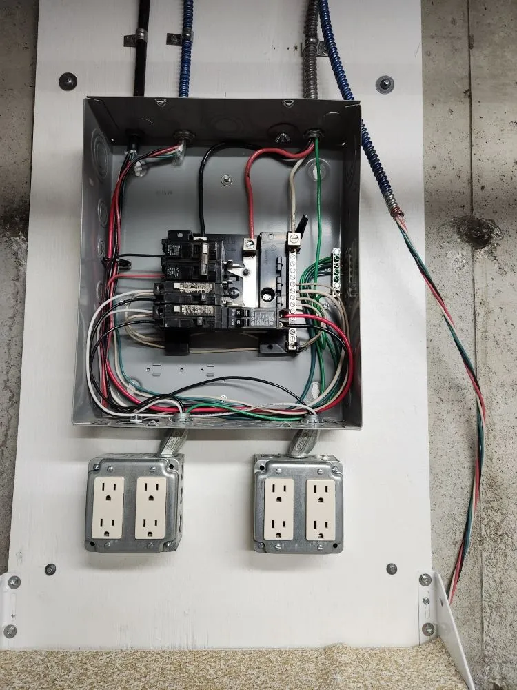 Slide of Houle Electric