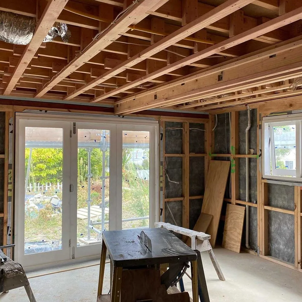 Slide of Hourglass Electric