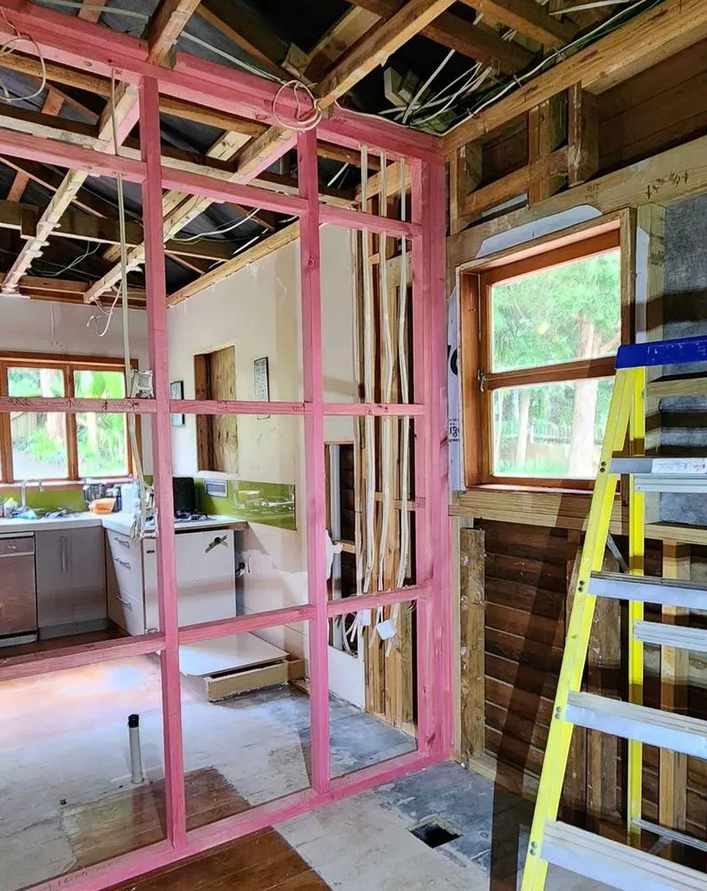 Slide of Hourglass Electric