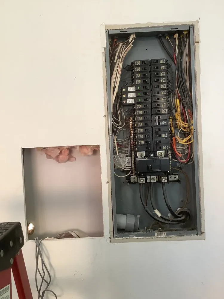 Slide of House Divided Electric