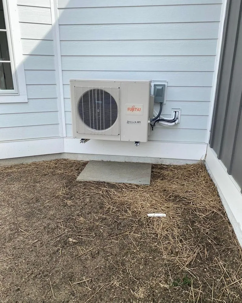 Slide of Housefitters