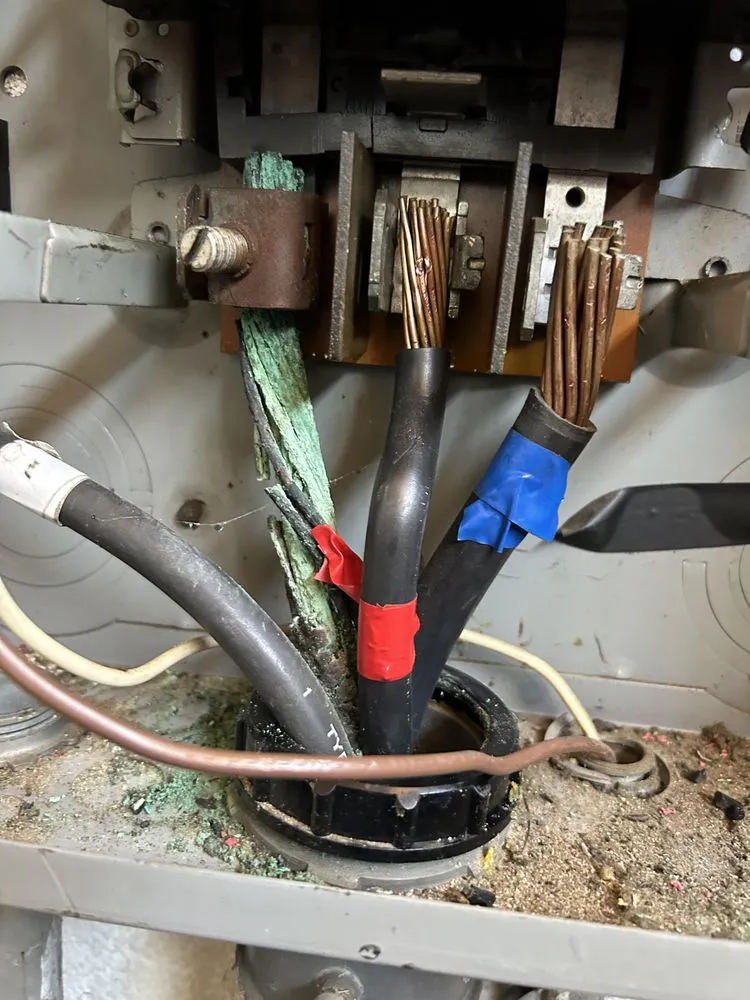 Slide of Howard Simons Electrical