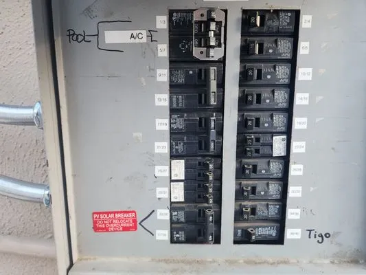 Howell the Electrician