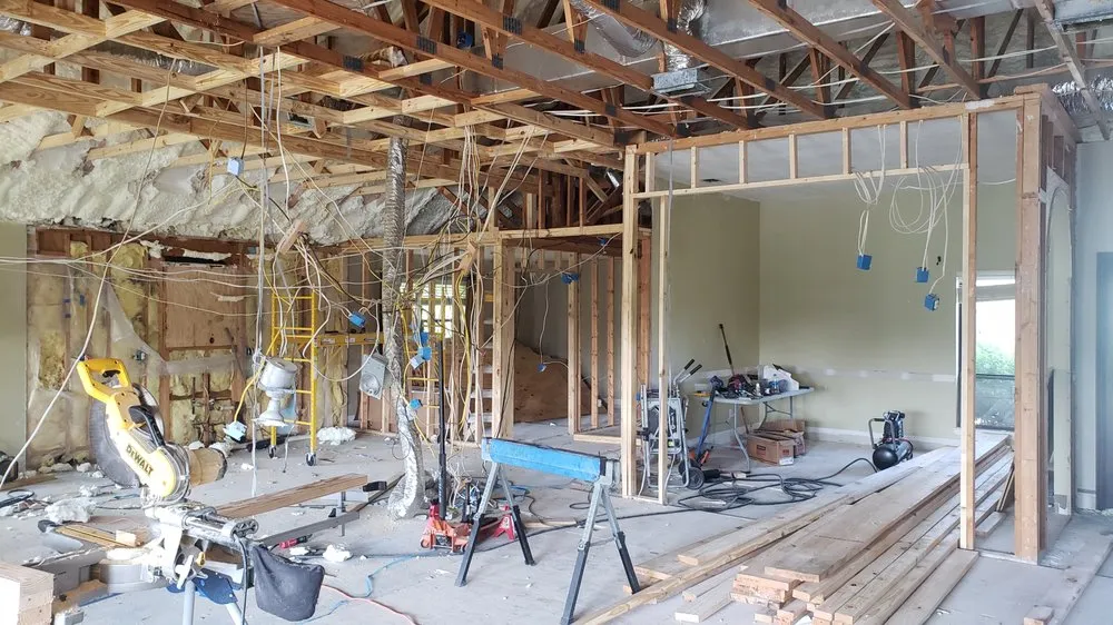 Expert lighting installation experts serving P C BEACH, FL - Hoyle Electric