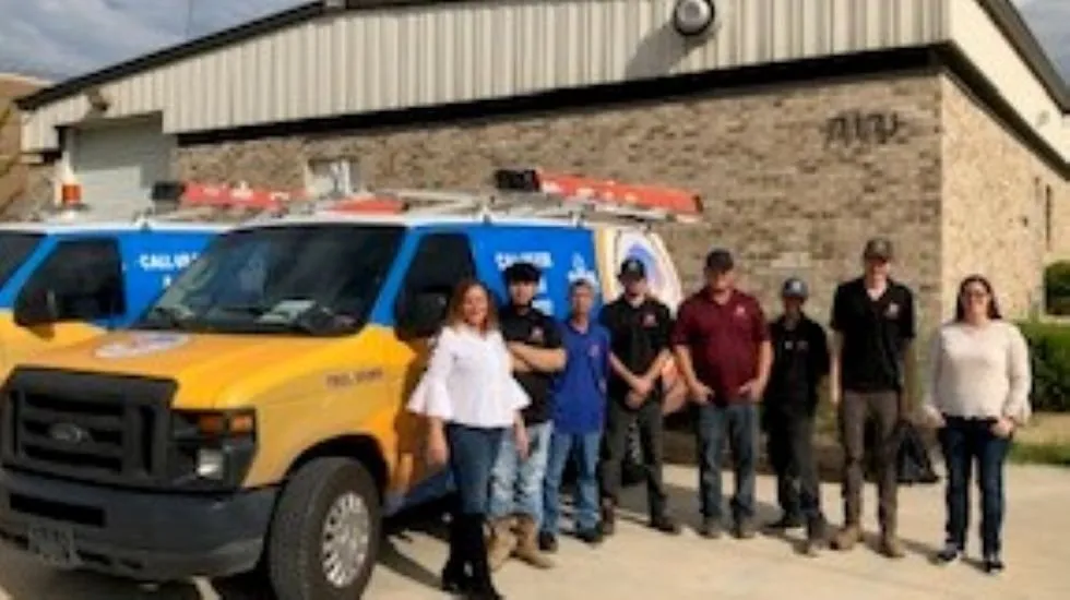 Emergency electrical service for homes in lighting installation,  by 