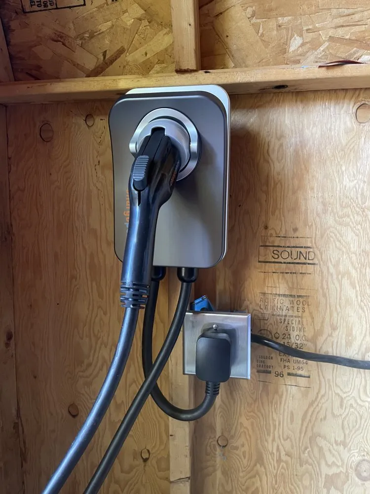 Slide of Hriczak Electrical Contracting