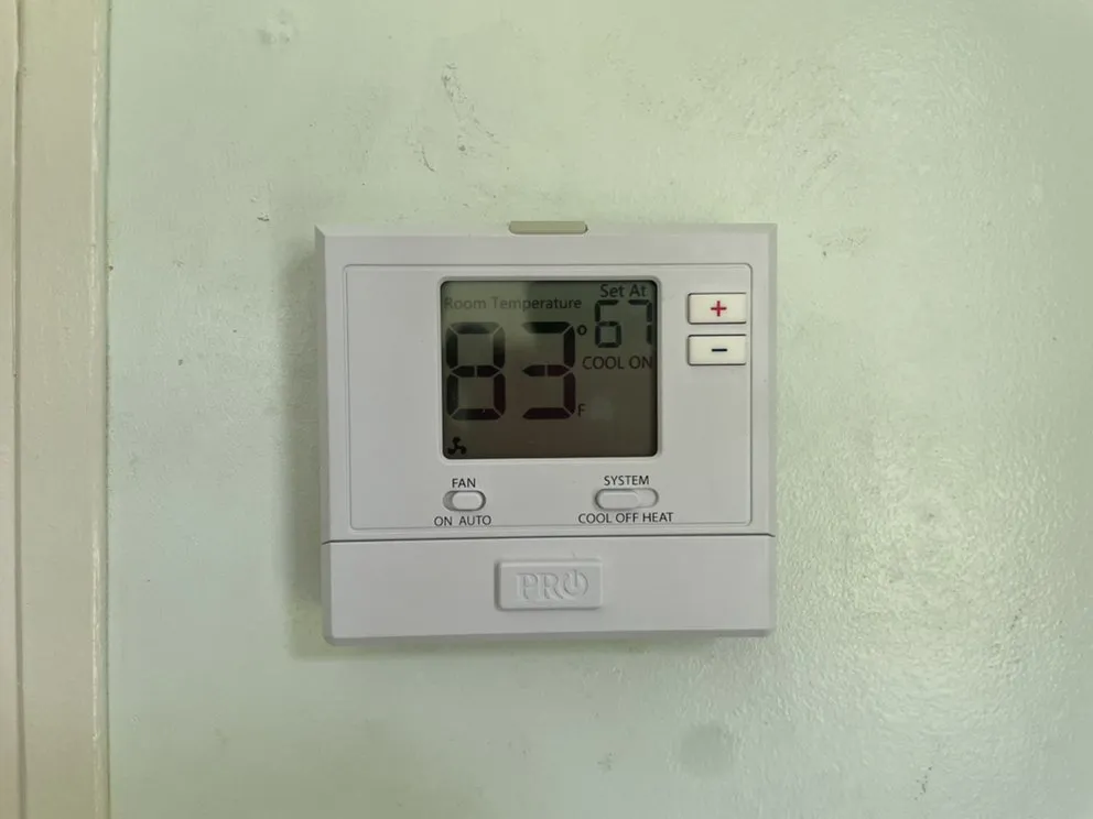 Slide of H&S Air Conditioning & Electric