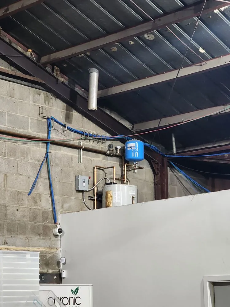 Slide of Htc Construction