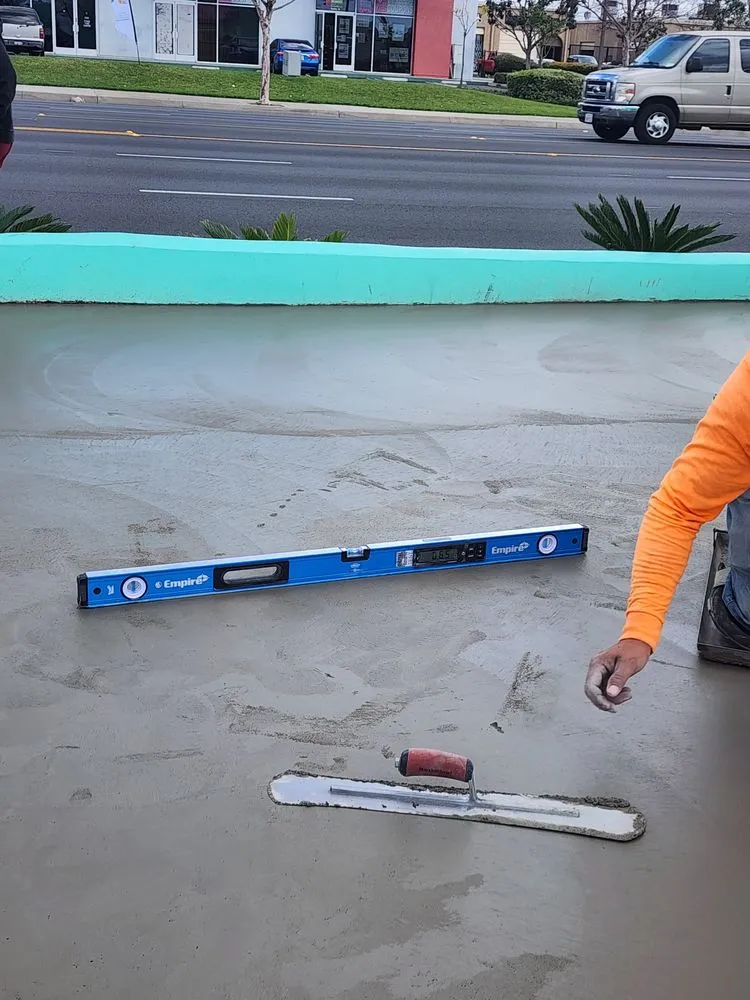 Slide of Htc Construction