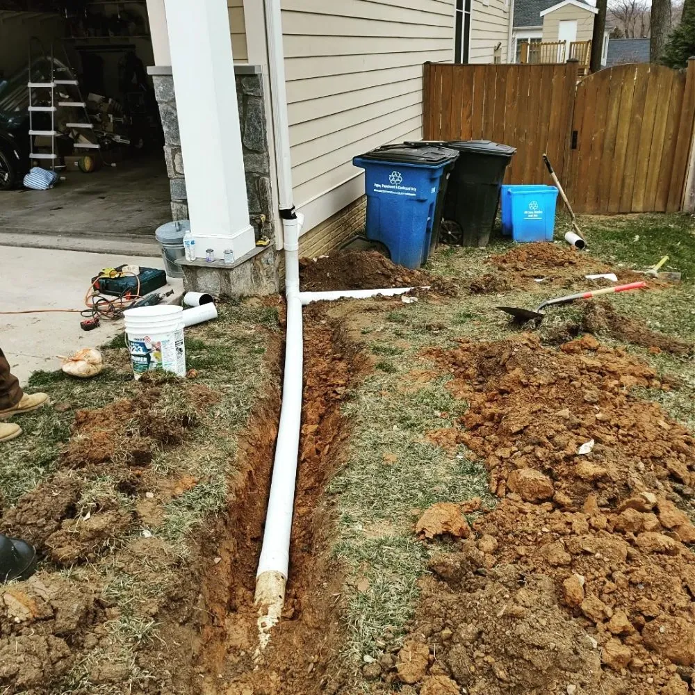 Trusted electrician providing outlet and switch repair in MONTGOMRY VLG, MD - Huaranca General Home Improvement