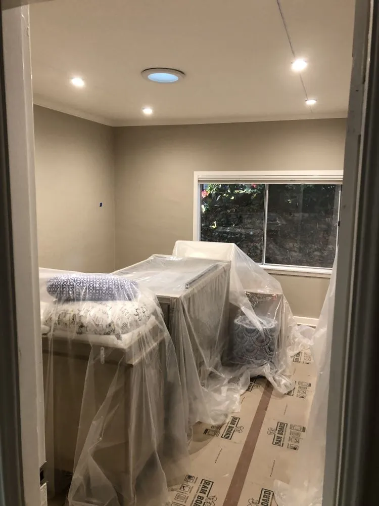 Professional electrical service for homes in outlet and switch repair,  by 