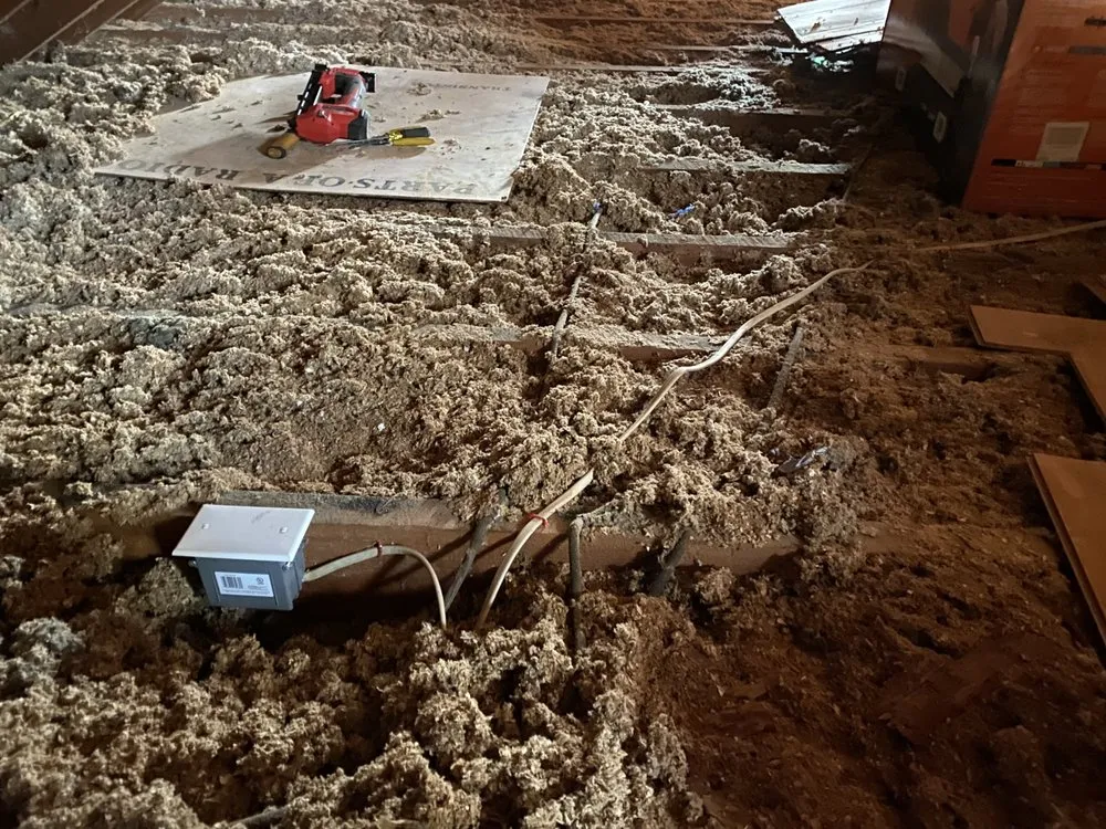 Trusted electrician providing lighting installation in , 